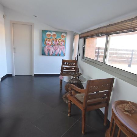 Rnet - Apartments Roses Centre Exterior photo